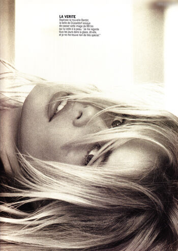 Claudia Schiffer