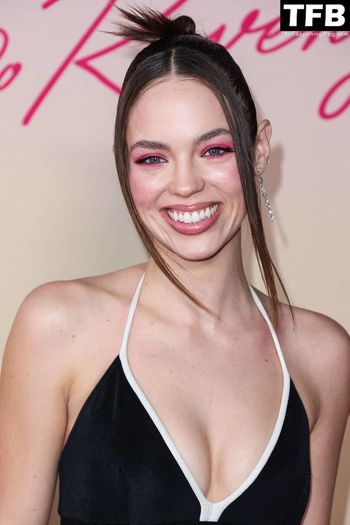 Claudia Sulewski
