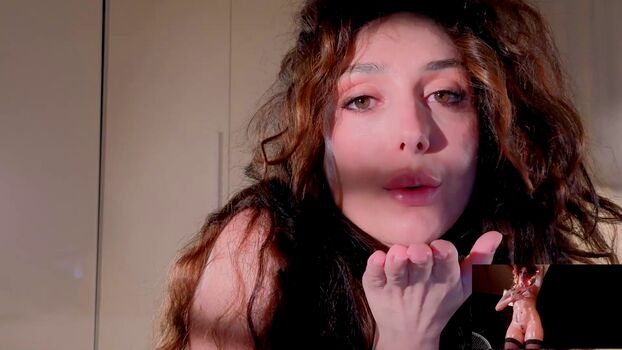 Cleopatra Sinns