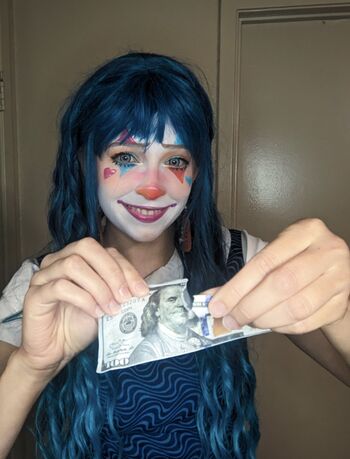 Clown Girls