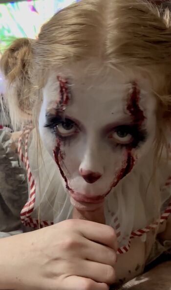 Clown Girls