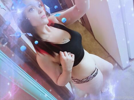 clownqueen17