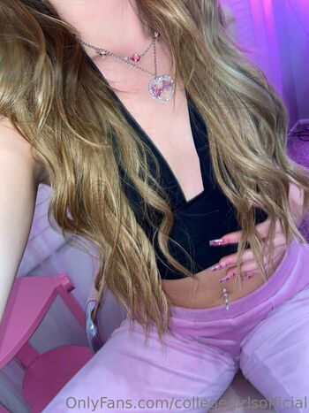 collegegirlsofficial