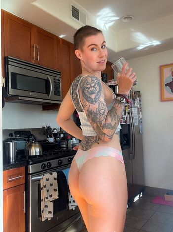 Comicbookgirl19
