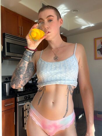 Comicbookgirl19
