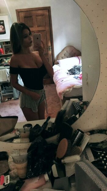 Coral Sharon
