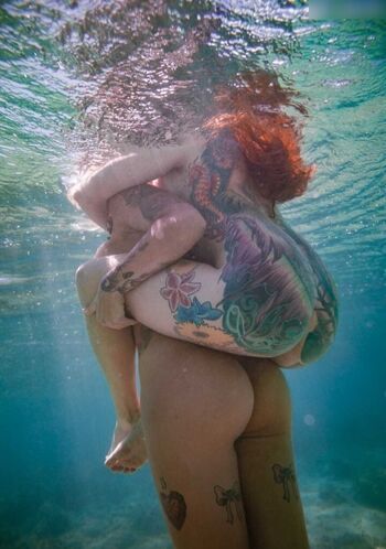 Coraliasuicide