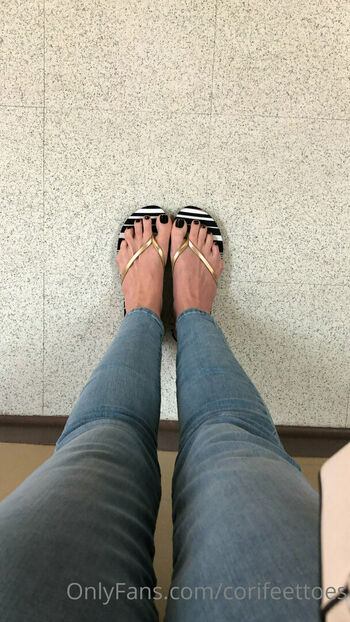corifeettoes
