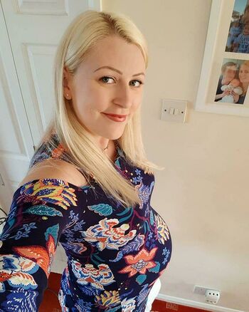 Corrine Marie