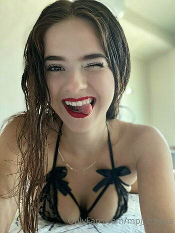 Coryna Ponce
