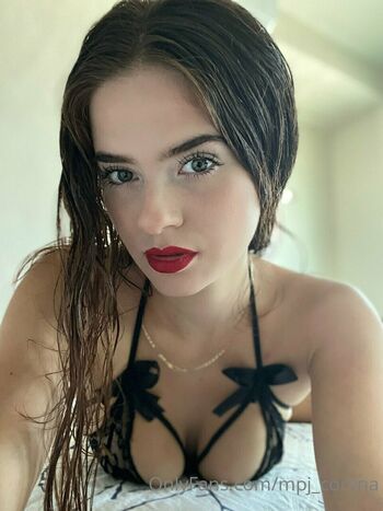 Coryna Ponce