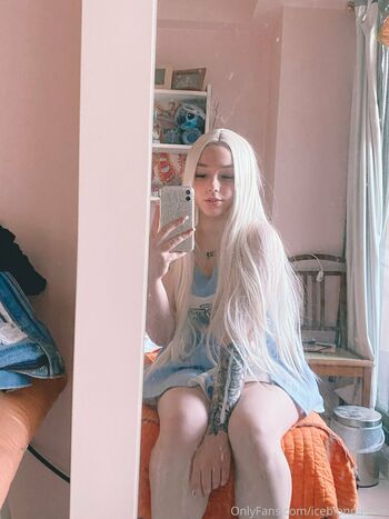 cosplayfoxyuzumaki