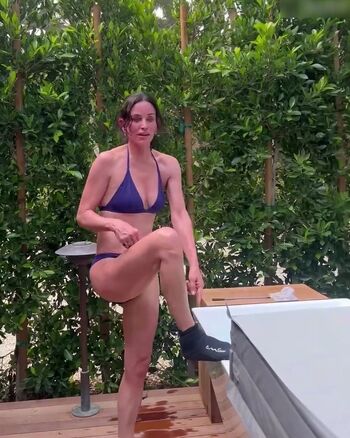 Courteney Cox