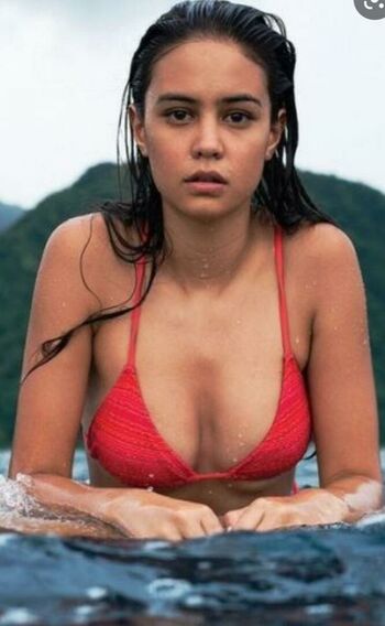 Courtney Eaton