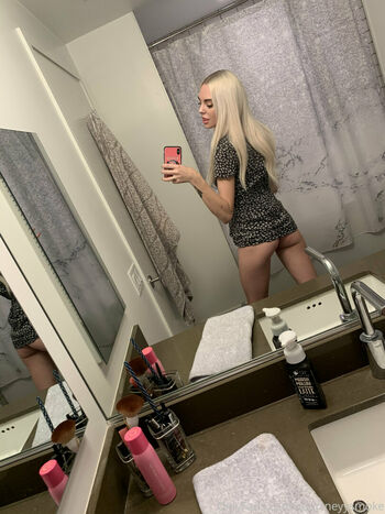 courtneyysmoke