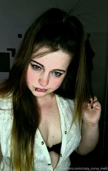 crazy_curvy_melii