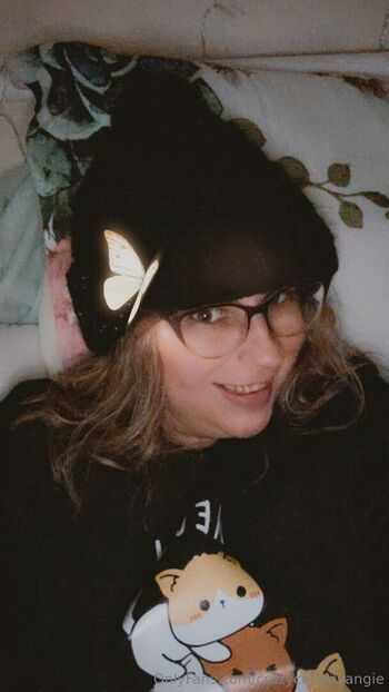 crazycatladyangie