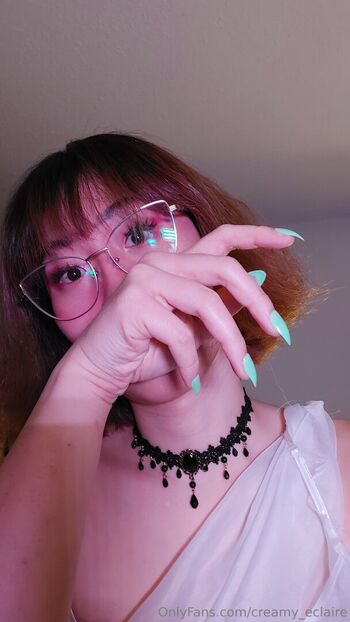 creamy_eclaire