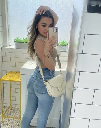 Cristina Allyssa