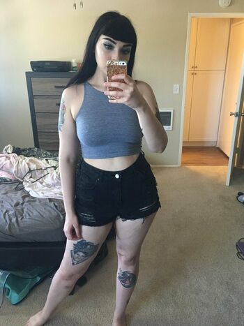 Critterqueeen