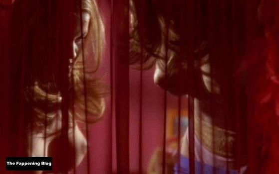 Crystal Lowe