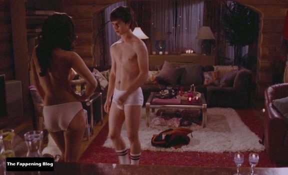 Crystal Lowe