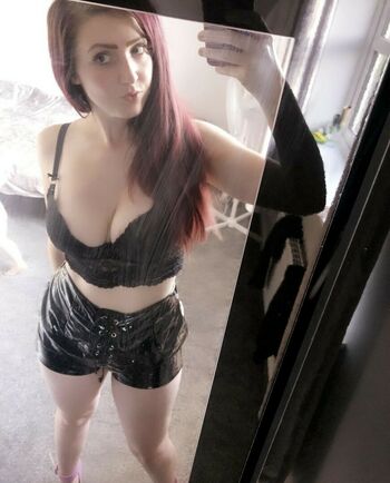 Crystal_r1992
