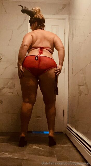curvvyptamom