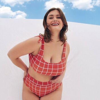 Curvy Goddesses