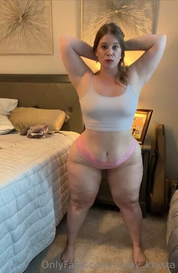 Curvy_Krysta