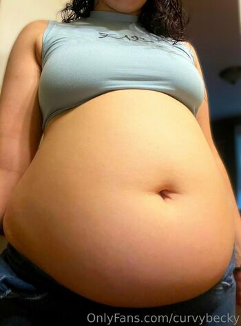 curvybecky