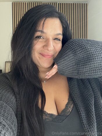 curvycatxxx