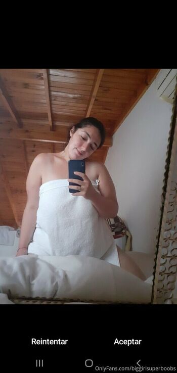 curvygirlsuperboobs