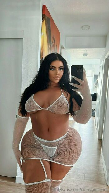 curvygirlteam