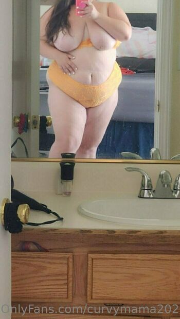 curvymama2020