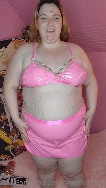 curvymonstergirlfree
