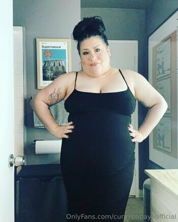curvypapayaofficial