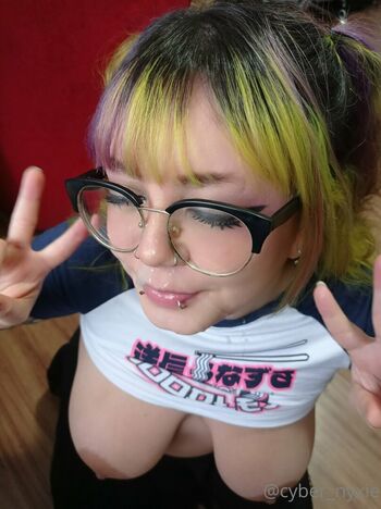 cyber_nyxie