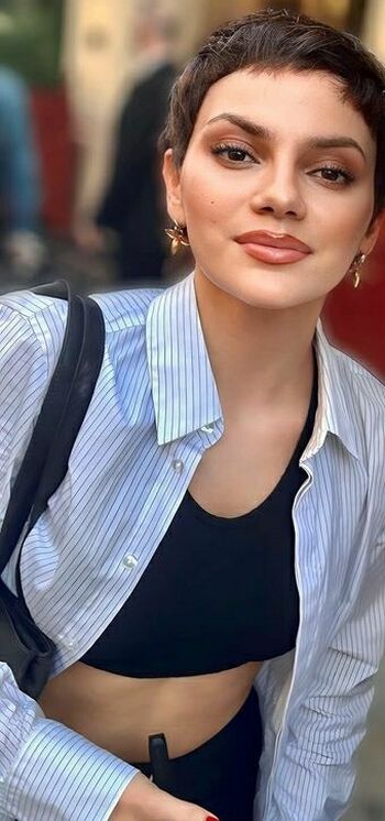 Dafne Keen