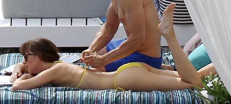 Dakota Johnson