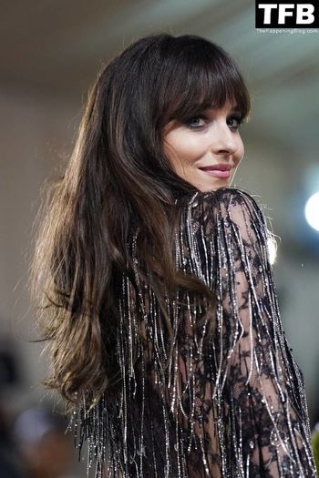 Dakota Johnson