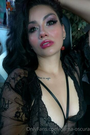 Dama Oscura