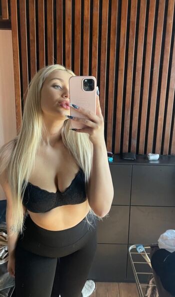 Dana Levi
