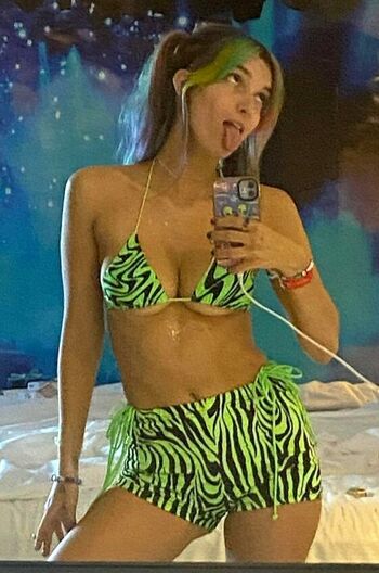 Dani Thorne