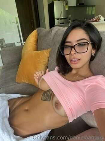 danielaantury