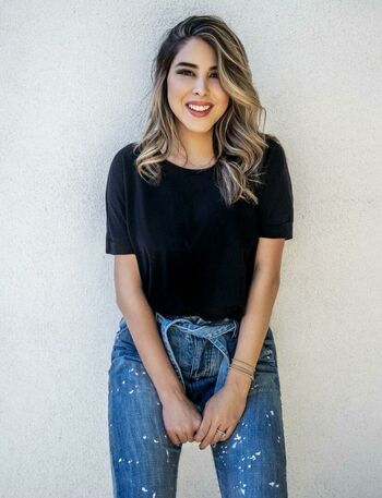 Daniella Monet