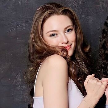 Danielle Rose Russell