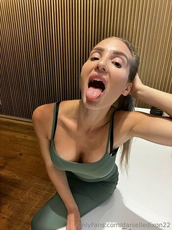 danielledixon22
