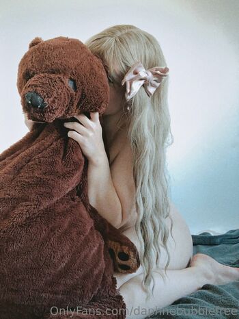 daphnebubblefree