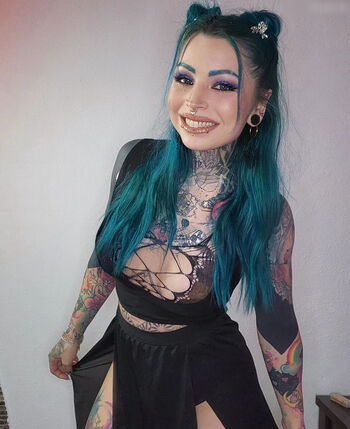 _darkcupcake_